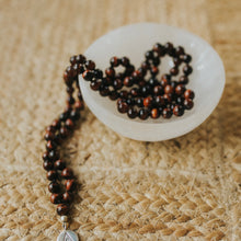 Load image into Gallery viewer, Selenite Crystal bowl