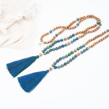 Load image into Gallery viewer, INNER BALANCE - Chrysocolla & Sandalwood Mala