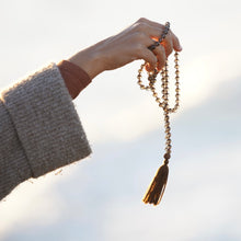 Cargar imagen en el visor de la galería, MANIFEST - Smokey Quartz Mala