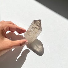 Load image into Gallery viewer, Smokey Quartz Point